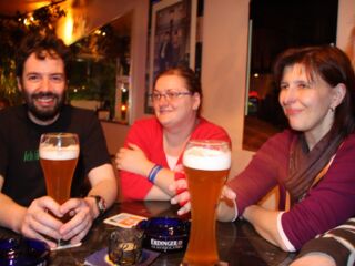 oekt12052010_04.jpg