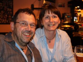 oekt12052010_05.jpg