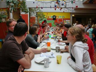 oekt13052010_02.jpg