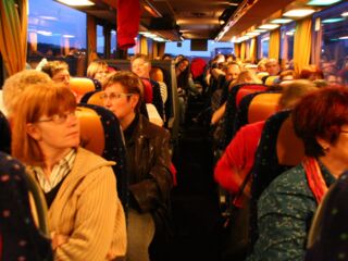 oekt12052010_02.jpg